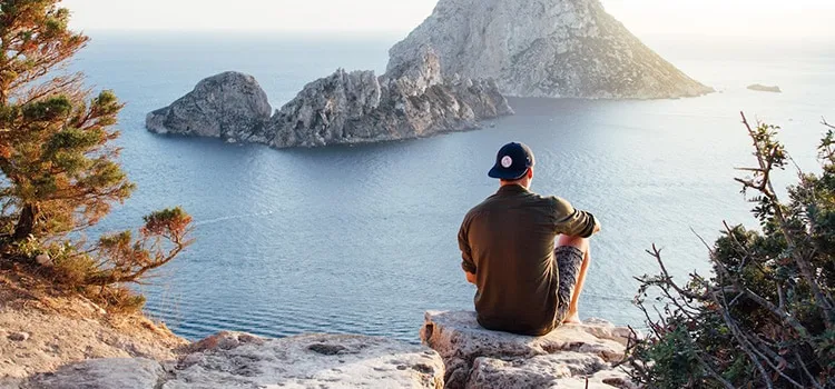 Waarom het nemen van een tussenjaar steeds populairder wordt (+ zo pak je het aan)